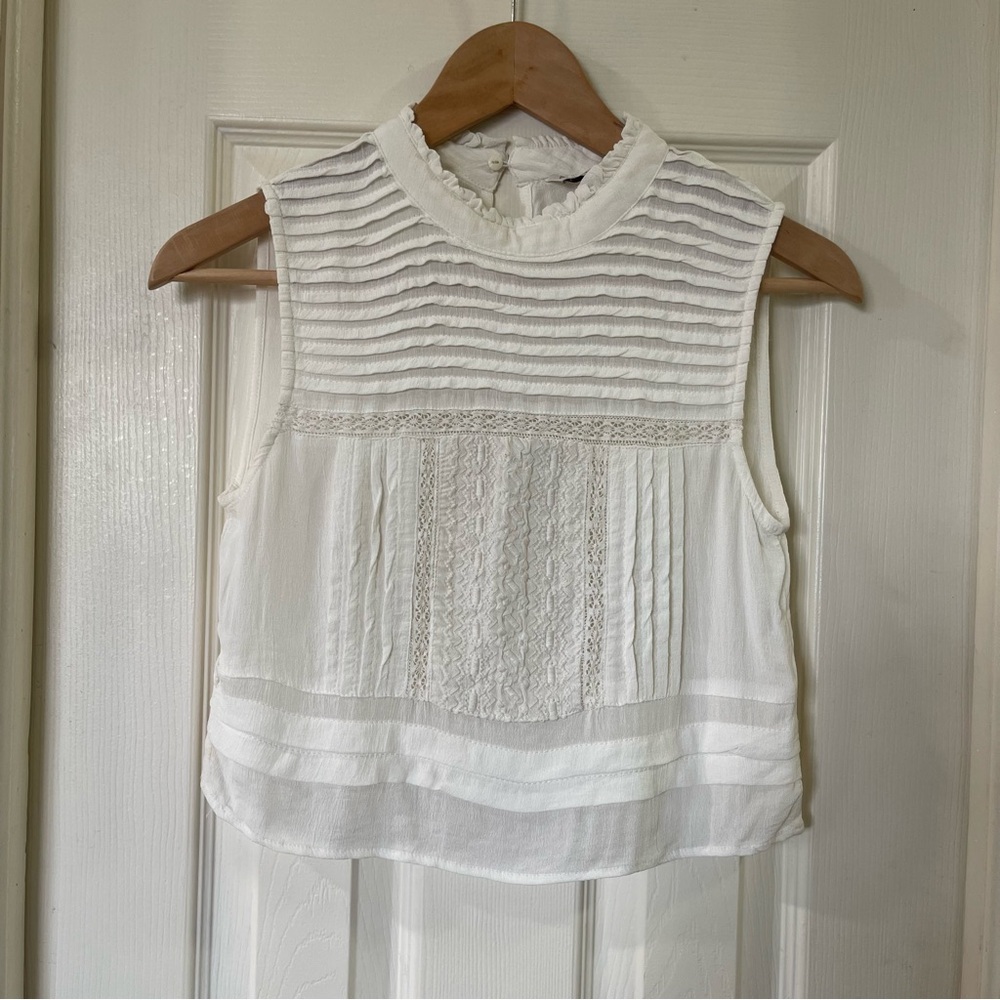 Zara White Textured Sleeveless Blouse